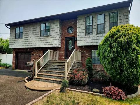 354 Park Ave, Babylon, NY 11702