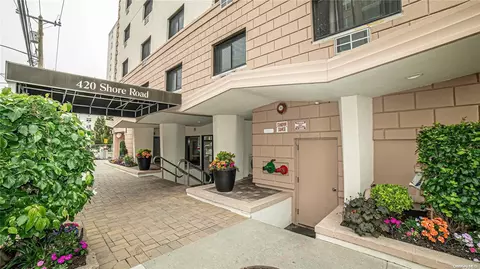 420 Shore Rd #2N, Long Beach, NY 11561