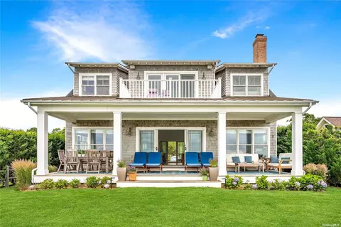 3945 Camp Mineola Rd, Mattituck, NY 11952