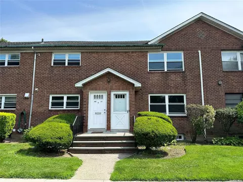 183-12 A 58th Ave #A, New York, NY 11365