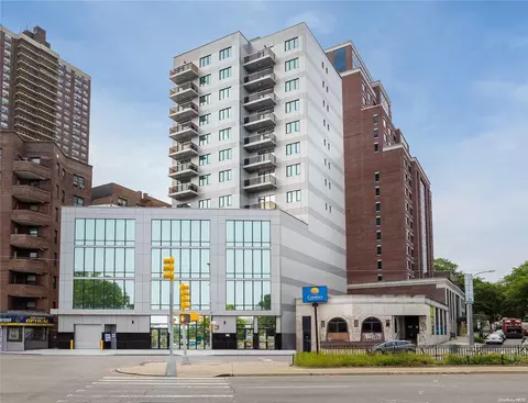 124-28 Queens Blvd #6B, New York, NY 11415