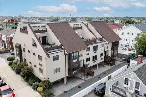 625 Shore Rd #1D, Long Beach, NY 11561