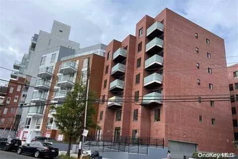 42-29 Parsons Blvd #2C, New York, NY 11355