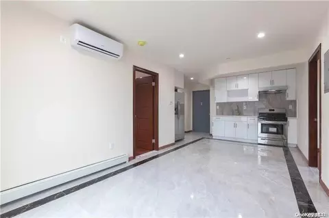 74-25 43 Ave #1A, New York, NY 11373