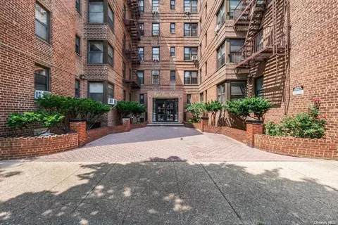 84-19 51st Ave #1P, New York, NY 11373
