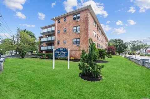 315 Atlantic Ave #3D, East Rockaway, NY 11518