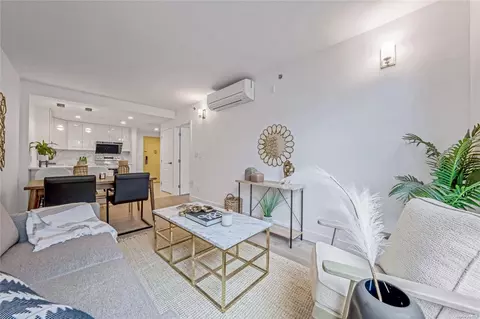 52-16 Roosevelt Ave #2A, New York, NY 11377