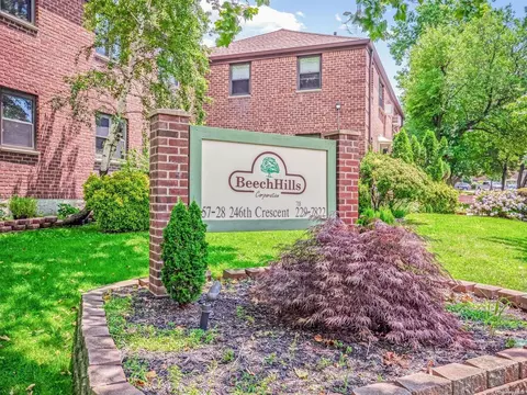 57-44 246 Cresent #F-10, Douglaston, NY 11362