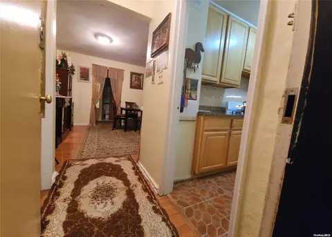 540 Ocean Pkwy #2E, Brooklyn, NY 11218