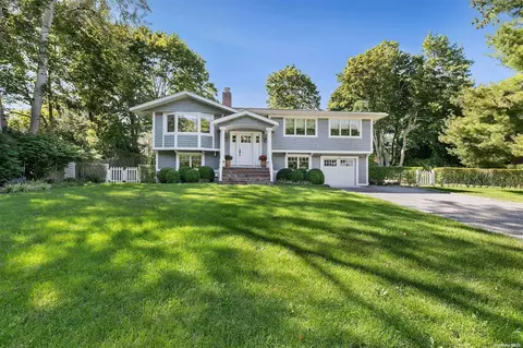 20 Hamilton St, Sag Harbor, NY 11963