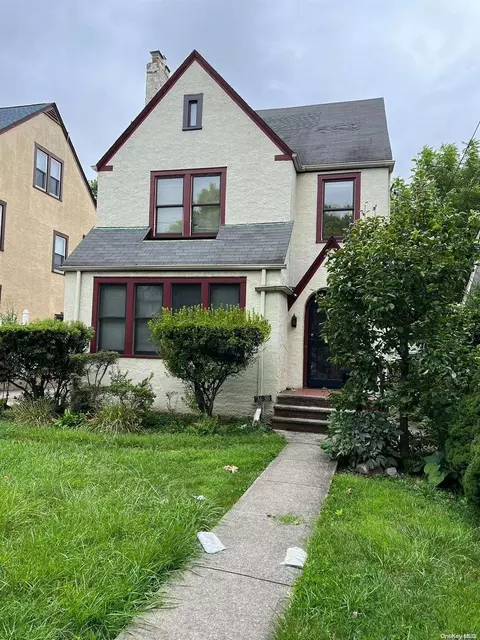 36-38 209th St, NY 11361
