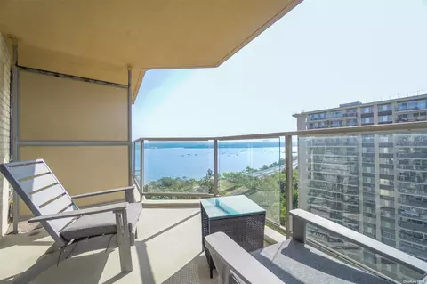 18-05 215th St #14J, New York, NY 11360