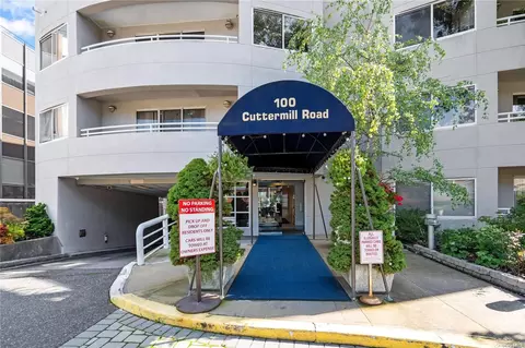 100 Cuttermill Rd #4N, North Hempstead, NY 11021