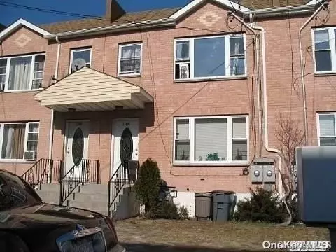 30-24 Lewmay Rd, Far Rockaway, NY 11691