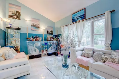 35 Artist Lake Blvd, Middle Island, NY 11953