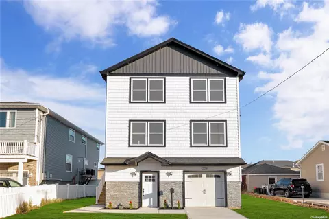 208 Rhame Ave, East Rockaway, NY 11518