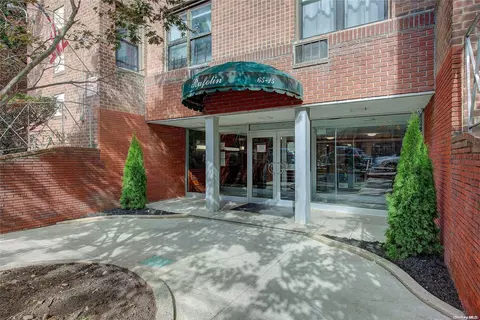 65-15 38th Ave #4B, New York, NY 11377
