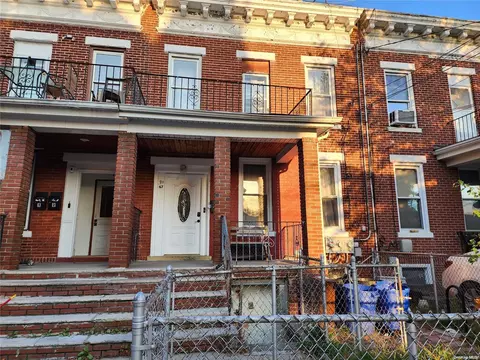 91-43 87th St, New York, NY 11421