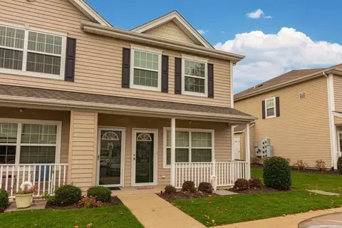 1001 Willow Ln #1001, Valley Stream, NY 11580