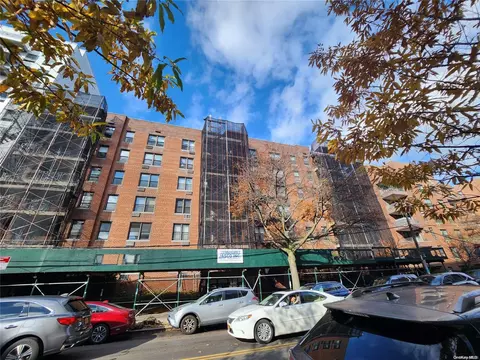 137-05 Franklin Ave #6F, New York, NY 11355