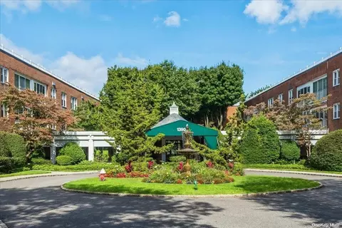 1390 Broadway #117, Hewlett, NY 11557