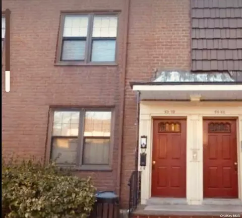 69-92 A 136 St #A, New York, NY 11367