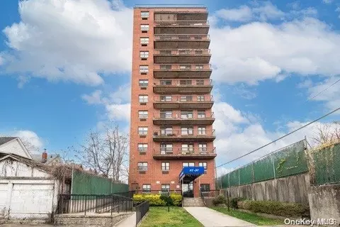 87-30 62nd Ave #4E, New York, NY 11374