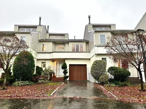 140 Atlantic Ave #412, Oceanside, NY 11572