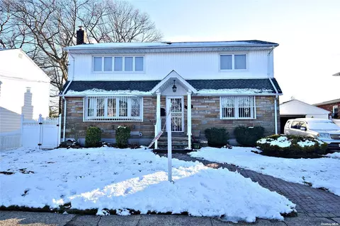 1269 G St, Valley Stream, NY 11580