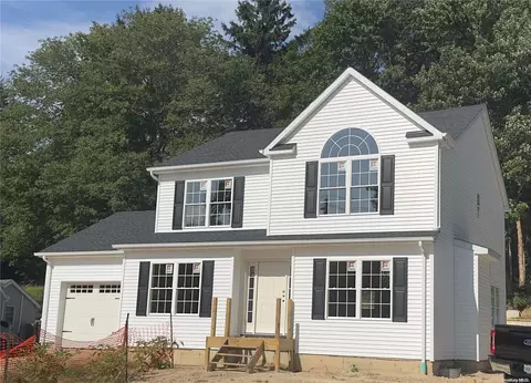 lot2 Rocky Point Land Rd, Rocky Point, NY 11778