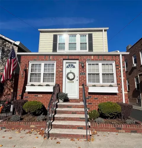 61-25 Maspeth Ave, New York, NY 11378