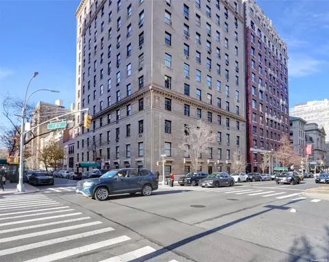 960 Park Ave #3W/4C, New York, NY 10028