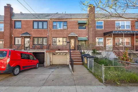 19-29 Himrod St, New York, NY 11385