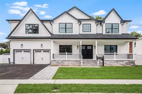 1630 Noble St, East Meadow, NY 11554
