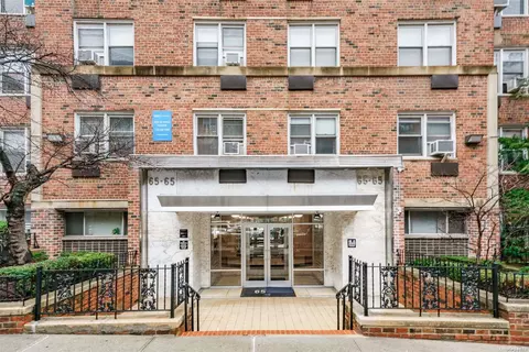 6565 Wetherole St #4 "O", New York, NY 11374