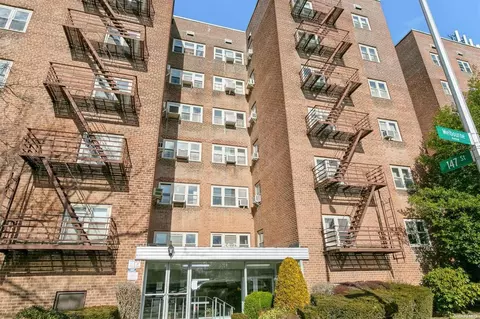 144-75 Melborne Ave #1H, New York, NY 11367