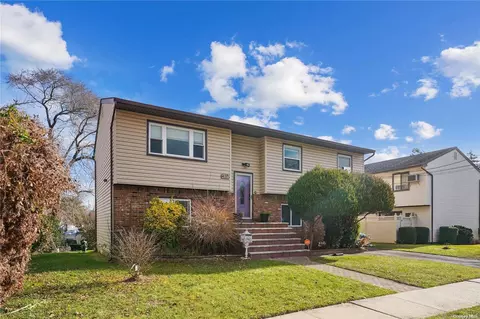 400 N Columbus A, Freeport, NY 11520