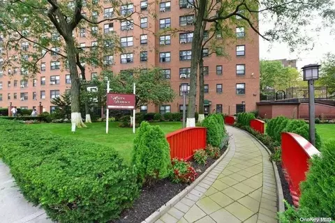 99-40 63rd Rd #1Y, Rego Park, NY 11374