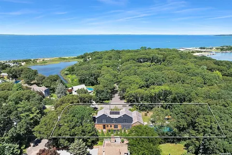 5 Guernsey Ln, East Hampton, NY 11937