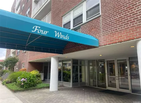 711 Shore Rd #2C, Long Beach, NY 11561