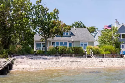 4295 Bay Shore Rd, Greenport, NY 11944