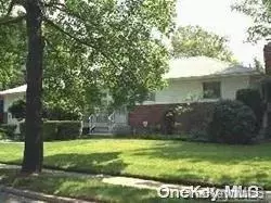 91 Southern Pkwy, Plainview, NY 11803