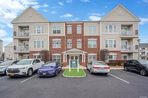 1414 Kirkland #1414, Central Islip, NY 11722