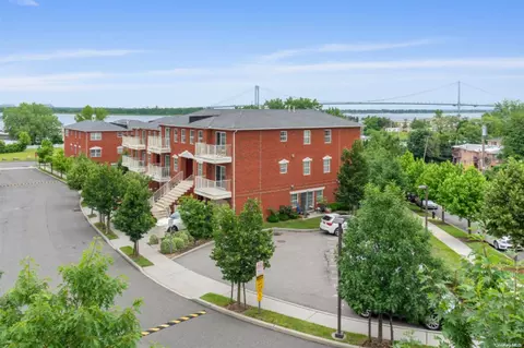 123-07 Lax Ave #60, College Point, NY 11356