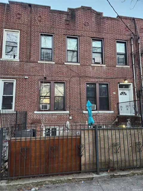 615 Euclid Ave, Brooklyn, NY 11208