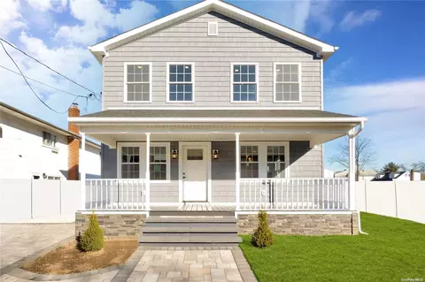110 James L L Burrell Ave, Hempstead, NY 11550