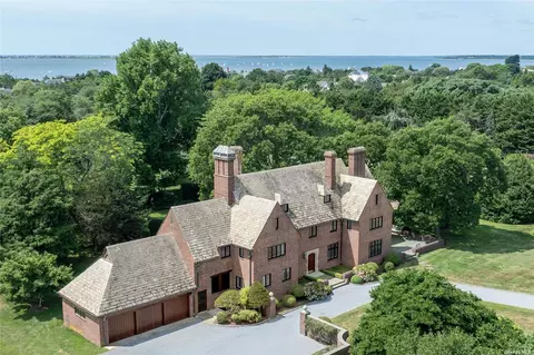 16 Tuthill Ln, Southampton, NY 11960