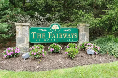 27 Par Ct #27, North Hempstead, NY 11030