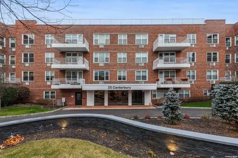 25 Canterbury Rd #3B, North Hempstead, NY 11021