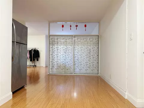 90-11 35th Ave #1L, New York, NY 11372